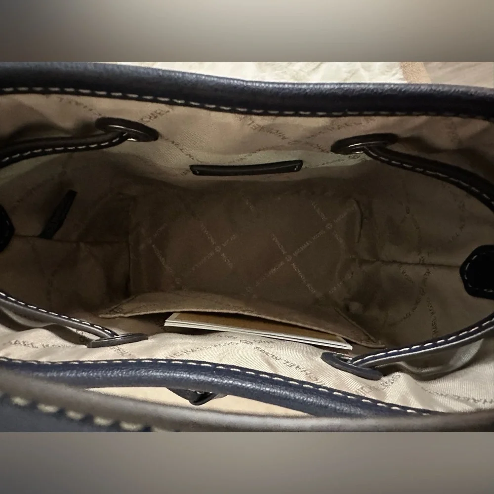 Michael Kors Small Suri Bucket Crossbody Bag Admiral Blue - Picture 5 of 8